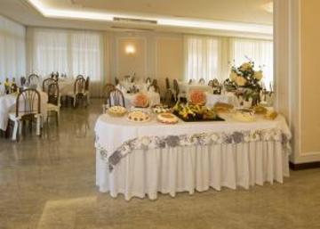 Las mejores ofertas de HOTELS VIDI MIRAMARE & DELFINO Lido Di Jesolo