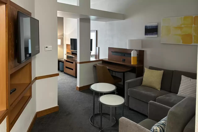 Comfort Inn & Suites Akron South