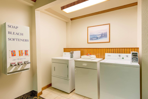 Las mejores ofertas de Super 8 By Wyndham Youngstown/Austintown Mineral Ridge 