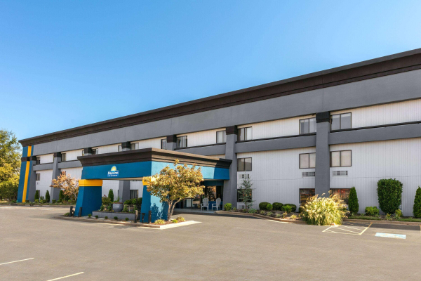 Las mejores ofertas de Days Inn By Wyndham Fort Smith Fort Smith 