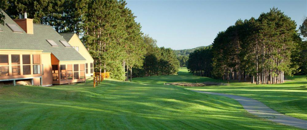 Las mejores ofertas de Bluegreen Vacations Christmas Mountain Village Lake Delton 