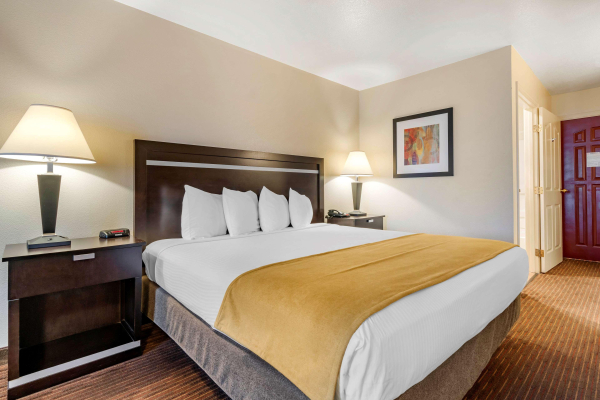 Las mejores ofertas de Best Western Luxury Inn Tracy
