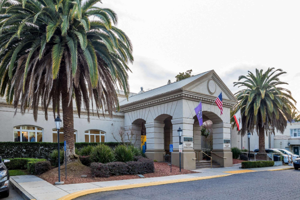 Las mejores ofertas de Lions Gate Hotel North Highlands