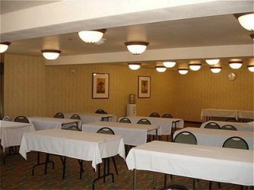 Las mejores ofertas de HOLIDAY INN EXPRESS GARDEN GROVE Garden Grove