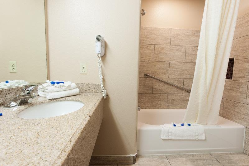 Best Western Escondido Hotel