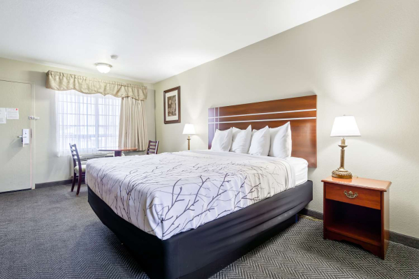 Las mejores ofertas de SureStay Plus Hotel by Best Western El Cajon El Cajon