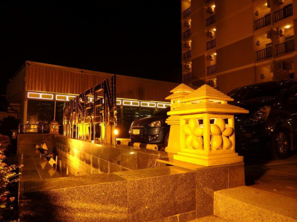 Las mejores ofertas de Pohseen Tower Inn Bangna