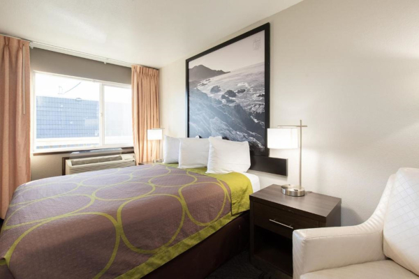 Las mejores ofertas de Super 8 By Wyndham Eureka Eureka