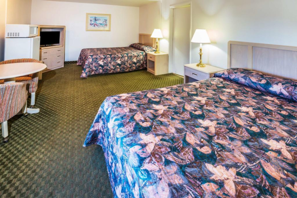 Las mejores ofertas de Knights Inn Newport Newport