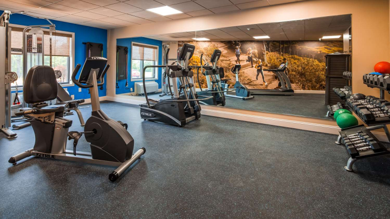 Aiden by Best Western Warm Springs Hotel and Event