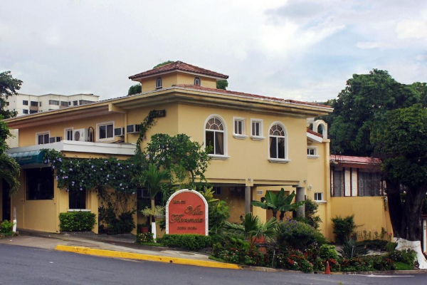 Las mejores ofertas de VILLA FLORENCIA ZONA ROSA Dillard