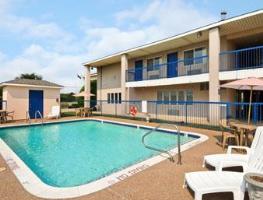 Las mejores ofertas de DAYS INN ENNIS Ennis