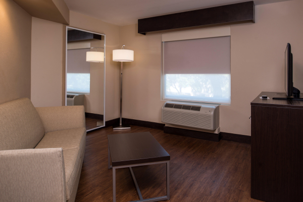 Las mejores ofertas de H I Express & Suites San Antonio Medical-Six Flags Oakland