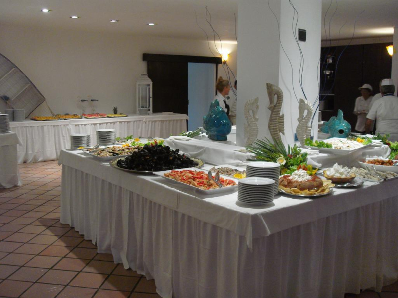 Cala Rosa Club Hotel