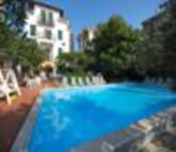 Las mejores ofertas de KRISTALL Diano Marina 