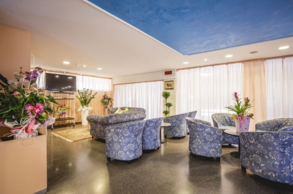 Las mejores ofertas de RAFFAELLO					 Bellaria Igea Marina