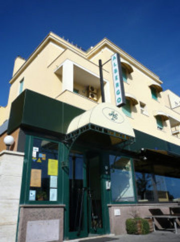 Las mejores ofertas de HOTEL LA SCALETTA Lido Di Ostia