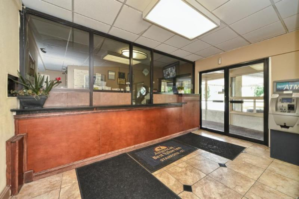 Las mejores ofertas de Red Carpet Inn Stamford