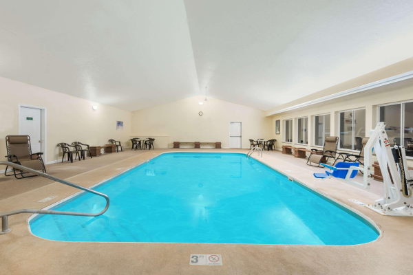 Las mejores ofertas de Hawthorn Suites By Wyndham Akron/Seville Seville