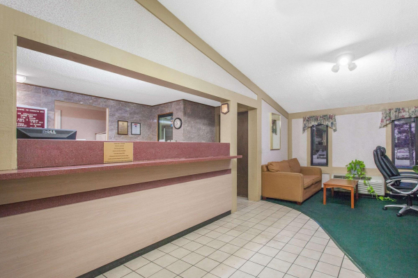 Las mejores ofertas de Knights Inn Toledo West Maumee 