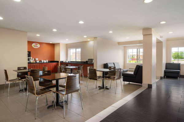 Las mejores ofertas de Super 8 By Wyndham Columbus West Hilliard 