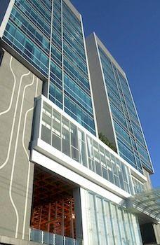 Las mejores ofertas de Luminor Hotel Jemursari Surabaya 