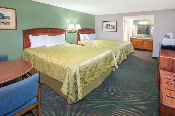 Las mejores ofertas de Days Inn by Wyndham Ontario Airport Ontario