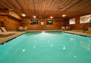 Las mejores ofertas de HOLIDAY INN EXPRESS HOTEL & SUITES WATSONVILLE Watsonville