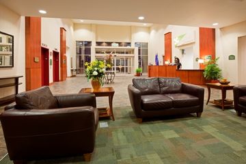 Las mejores ofertas de HOLIDAY INN MADISON AT THE AMERICAN CENTER Madison