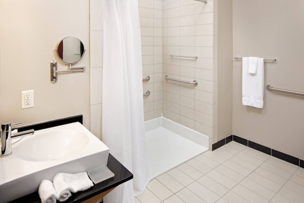 Las mejores ofertas de SPRINGHILL SUITES GREEN BAY Green Bay
