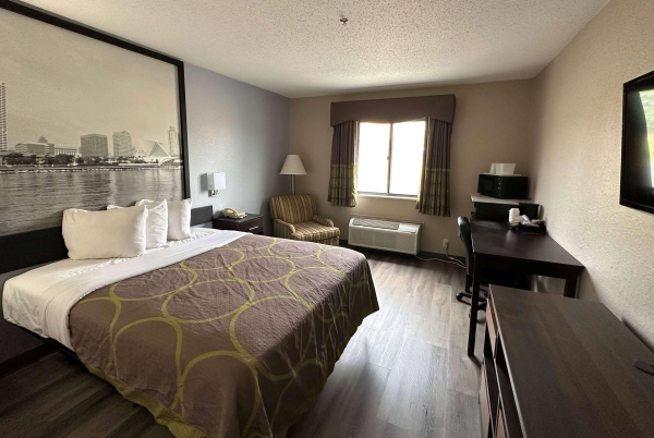 Las mejores ofertas de Super 8 By Wyndham Green Bay I-43 Bus. Park Green Bay