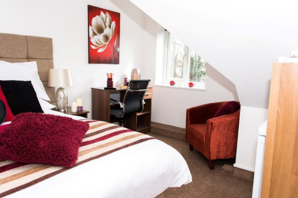 Las mejores ofertas de Trivelles Mayfair Stockport 