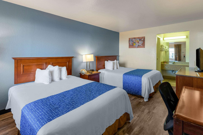 Econo Lodge Phoenix North I-17