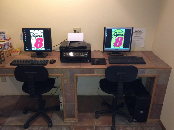 Las mejores ofertas de Super 8 by Wyndham Buffalo Buffalo