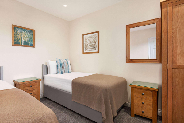 Las mejores ofertas de Trenython Manor Par 