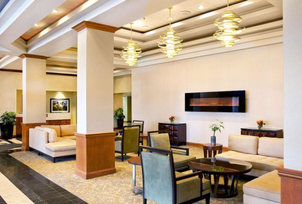 Las mejores ofertas de DoubleTree by Hilton Baltimore North - Pikesville Isla de Cat Ba