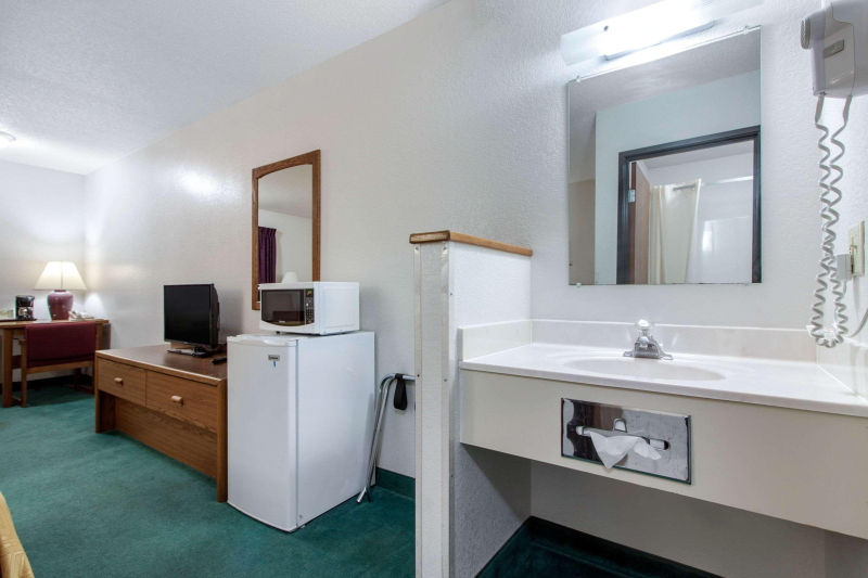 Econo Lodge South Sioux Falls