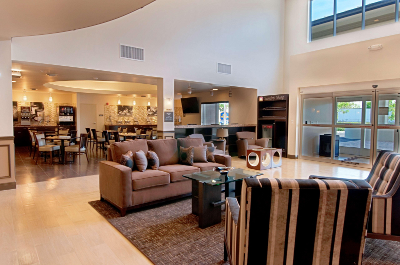 Best Western Plus Miami Airport North Hotel & Suit