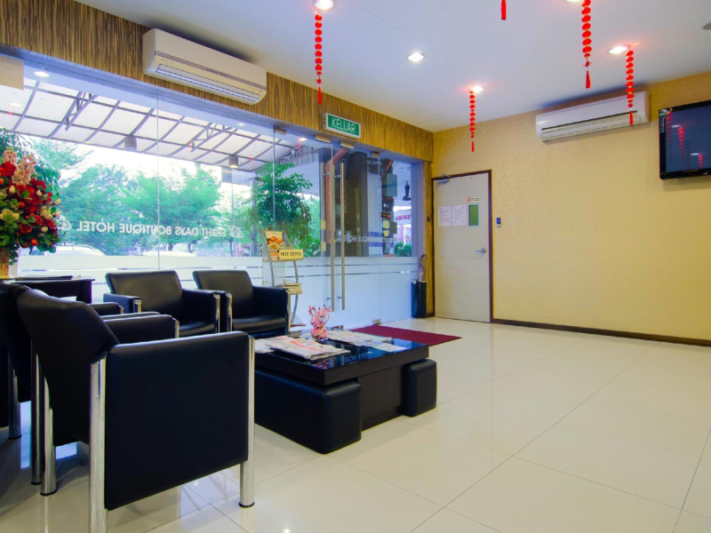 8 Days Boutique Hotel Mount Austin