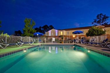 HOLIDAY INN EXPRESS NICEVILLE-EGLIN AFB