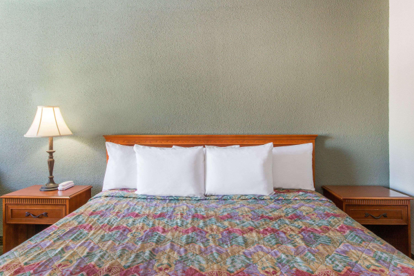 Las mejores ofertas de Knights Inn Plant City Plant City