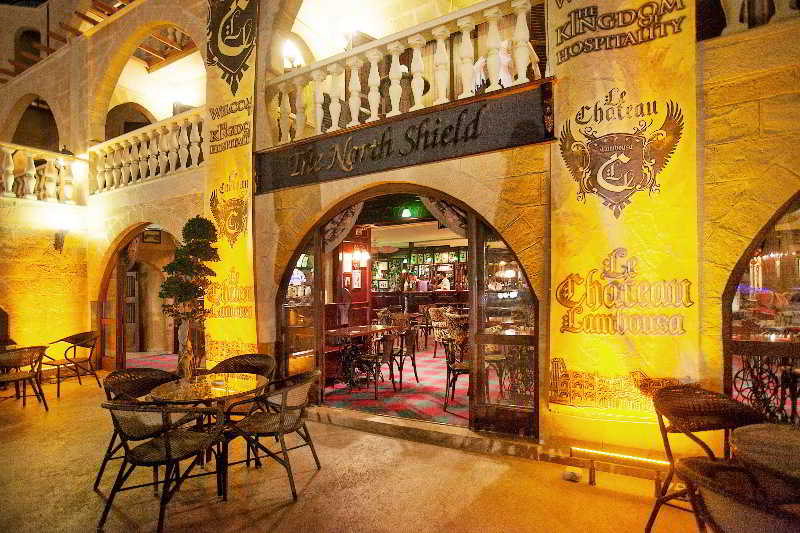 Le Chateau Lambousa Hotel