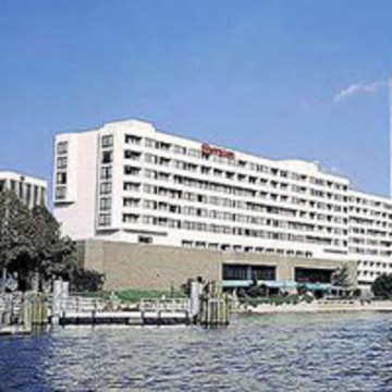Las mejores ofertas de SHERATON NORFOLK WATERSIDE Norfolk