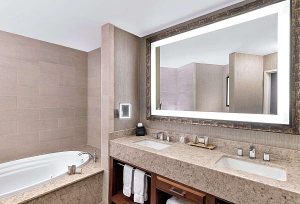 Las mejores ofertas de The Woodlands Resort Curio Collection by Hilton The Woodlands