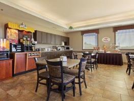 Super 8 Prince Albert