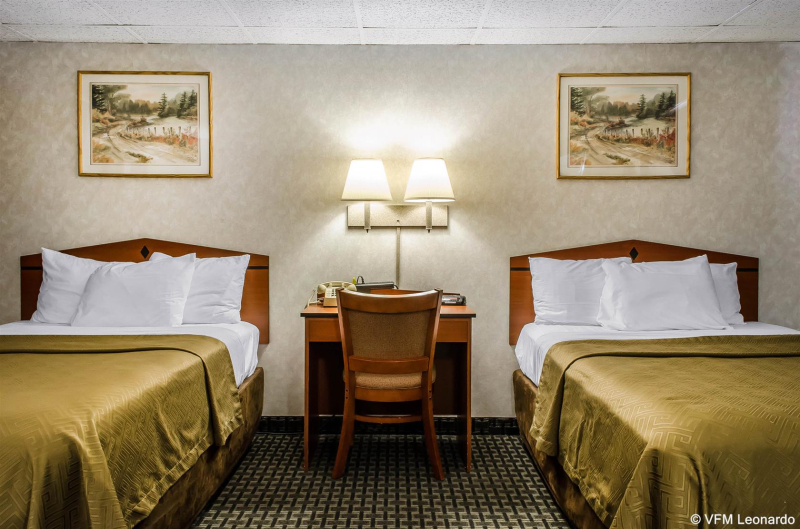 Rodeway Inn State College - near University