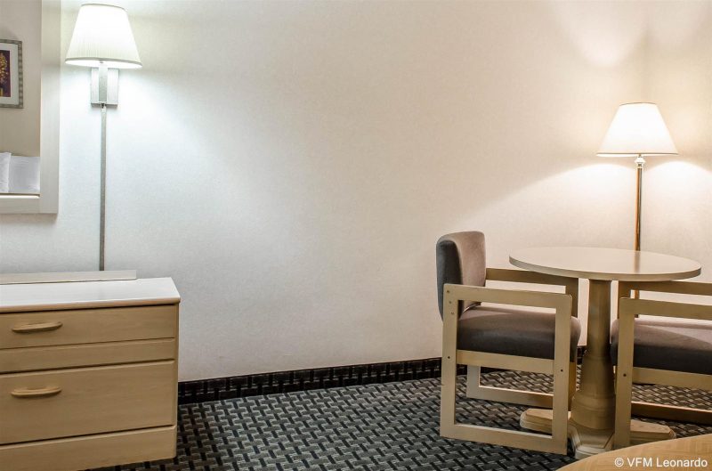 Rodeway Inn State College - near University