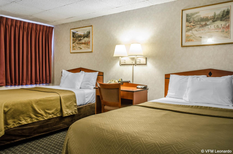 Rodeway Inn State College - near University