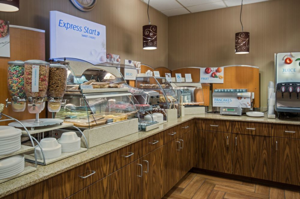 Las mejores ofertas de HOLIDAY INN EXPRESS MEADVILLE (I-79 EXIT 147A) Meadville 