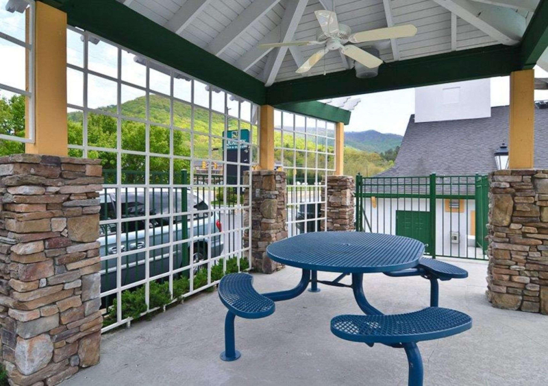 Quality Inn & Suites Biltmore East